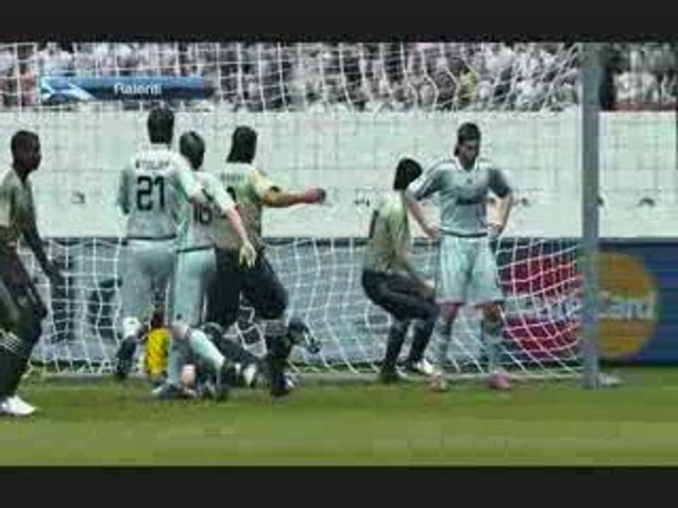 Corner rentrant PES 2009