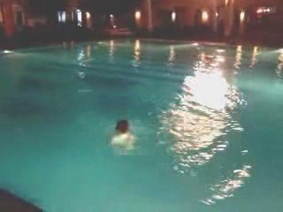 PISCINE NUIT