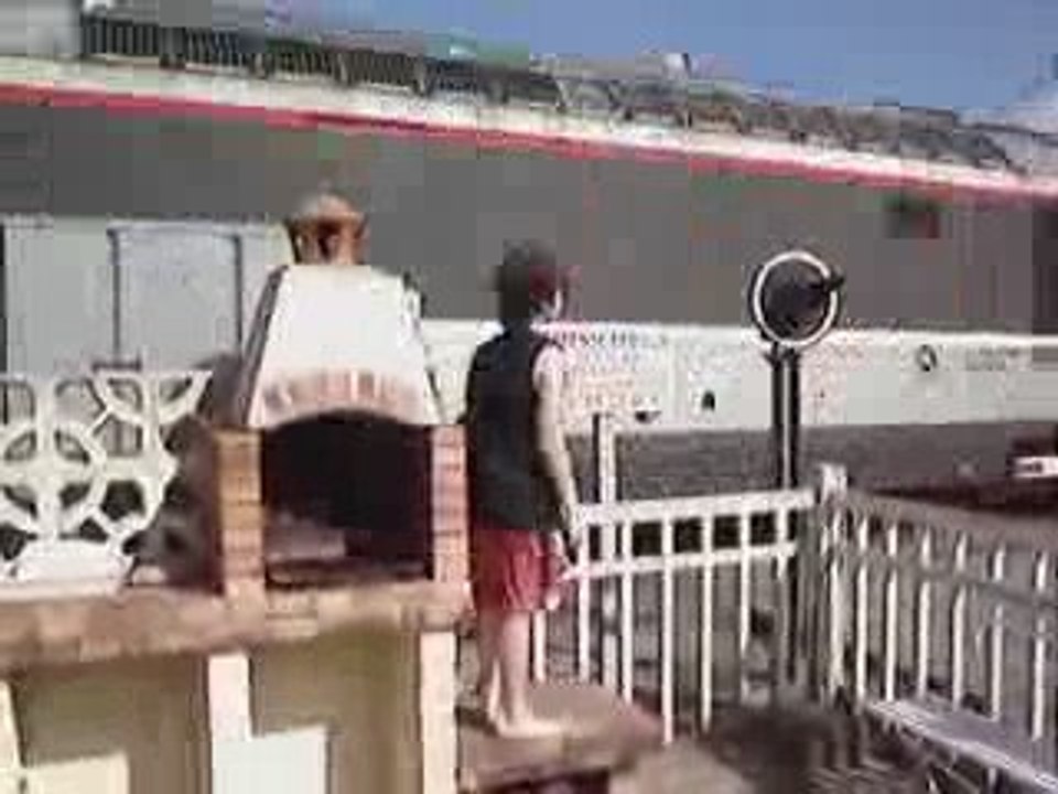 coucoutrain_0001