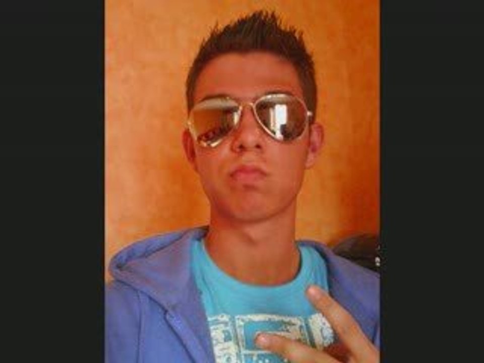 Weil SIE so traumhaft toll is =*