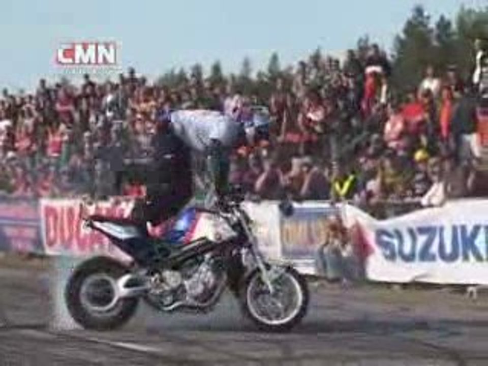 Né sur une moto ?