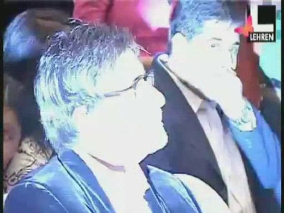‘Big B’ handles media tactfully