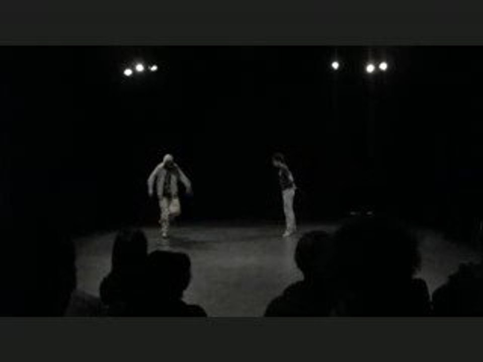 Improvisation - Sara Lamothe à la guitare