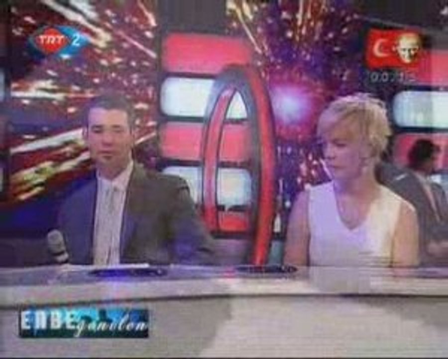 Keremcem & Enbe Ork. - Fly Me To The Moon (Canlı Performans)