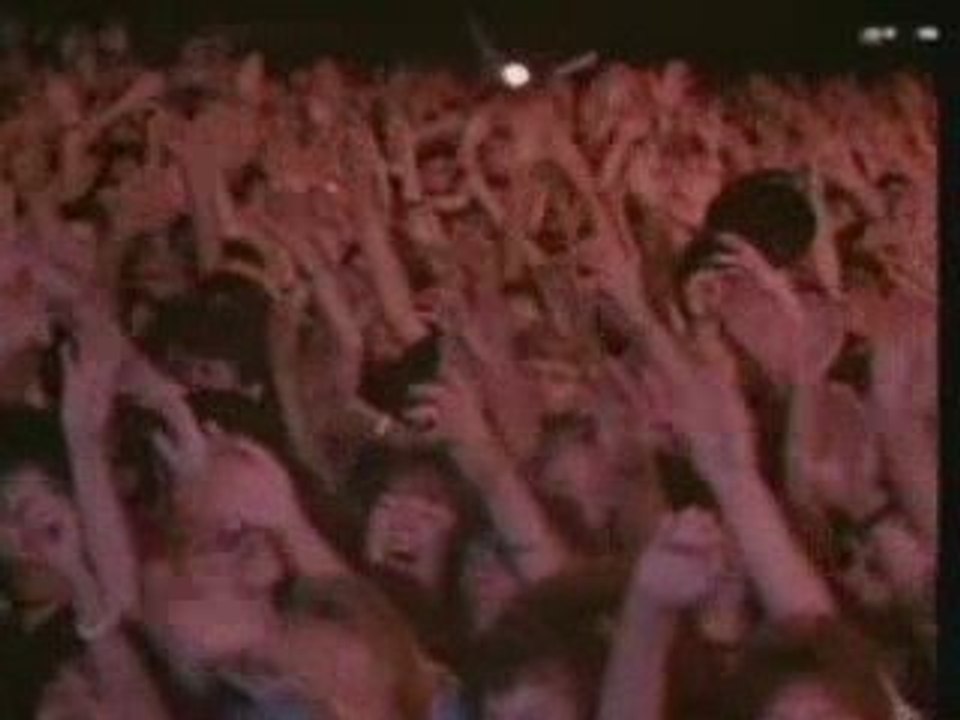 Michael Jackson - Man In The Mirror (Moonwalker)