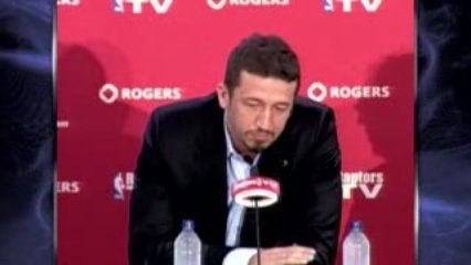 Hedo Turkoglu thanks the crowd for the warm reception and ta