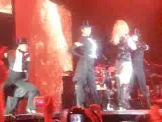 MADONNA - "Candy Shop" - PARIS BERCY 9/7/09