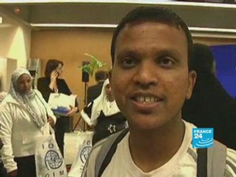 92 réfugiés africains accueillis par Eric Besson