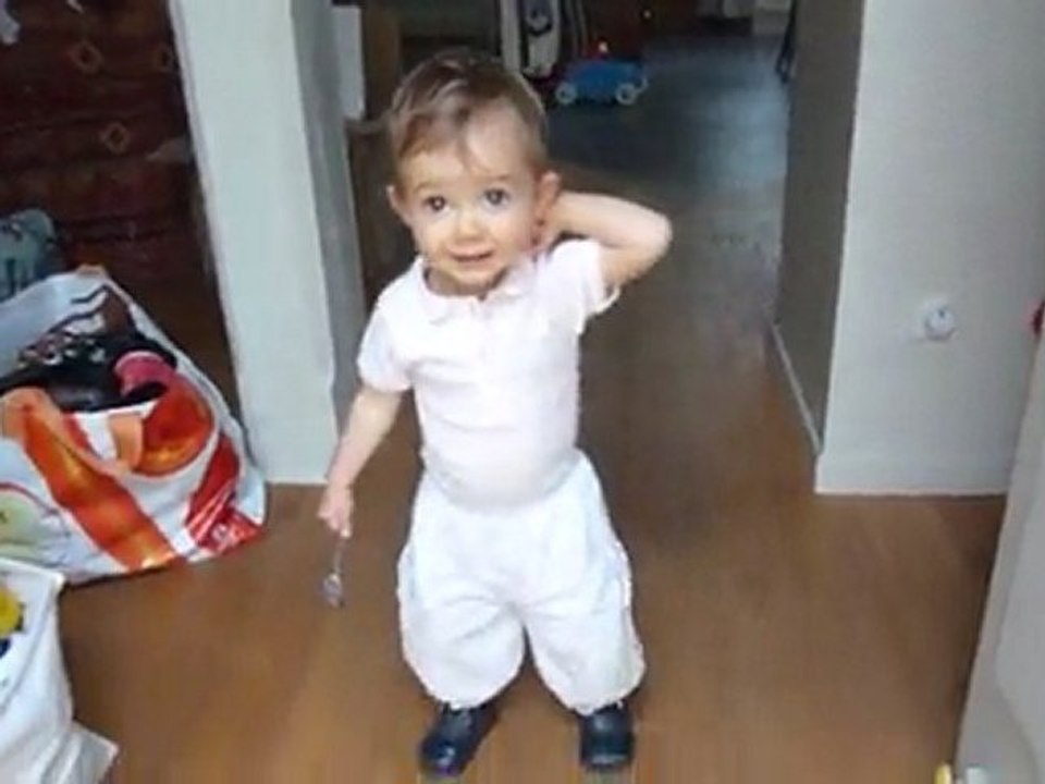 premiers pas d'Anna 023