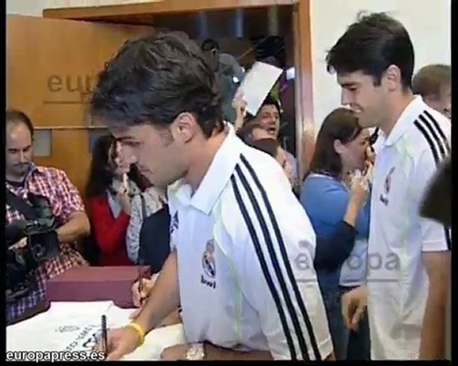 El Real Madrid lleva un mensaje de ánimo y consuelo a Lorca