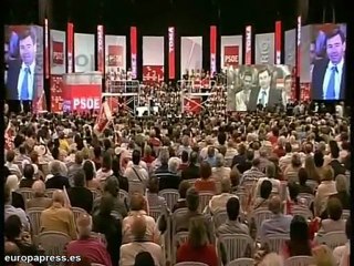 Gómez a los jóvenes: "El futuro está en la política"