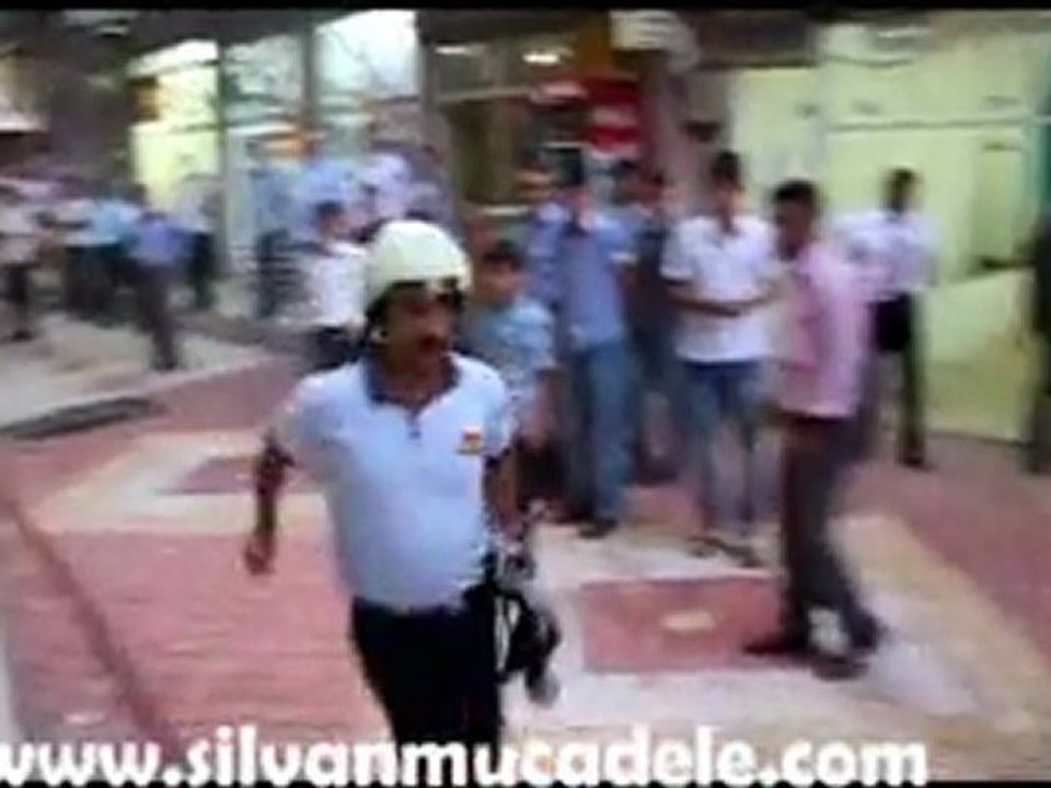 SİLVAN'DA YANGIN