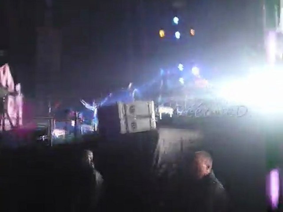 "When They Come For Me" Linkin Park @MainSquare Festival 2011