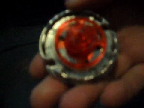 présentation des toupies beyblade métal fusion