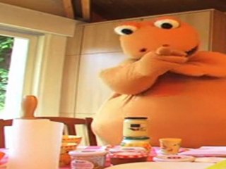 Casimir prépare un Gloubi-Boulga pour le 25e Téléthon