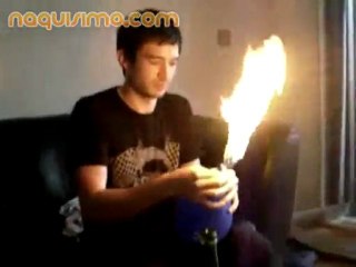 Jugando con fuego  - naquisimo.com