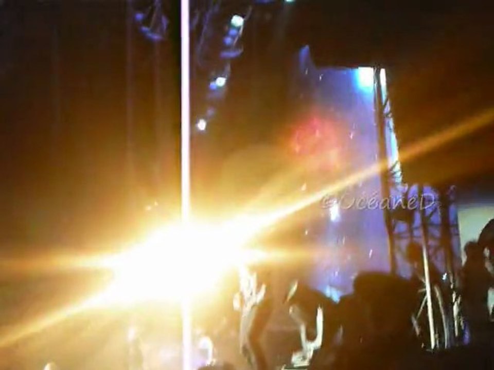 "Waiting For The End" Linkin Park @MainSquare Festival 2011