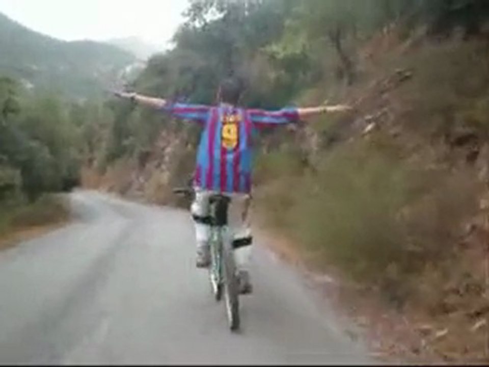 Le Stade d'Ait-Daoud à Tala Mloulen.