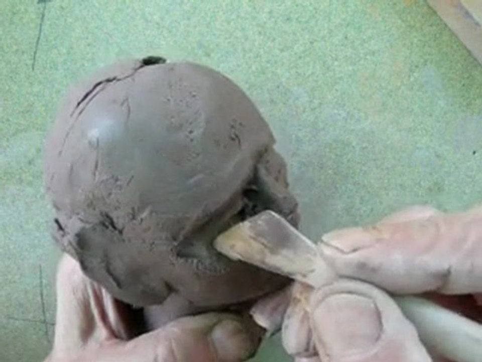 portrait sculpture modelage terre