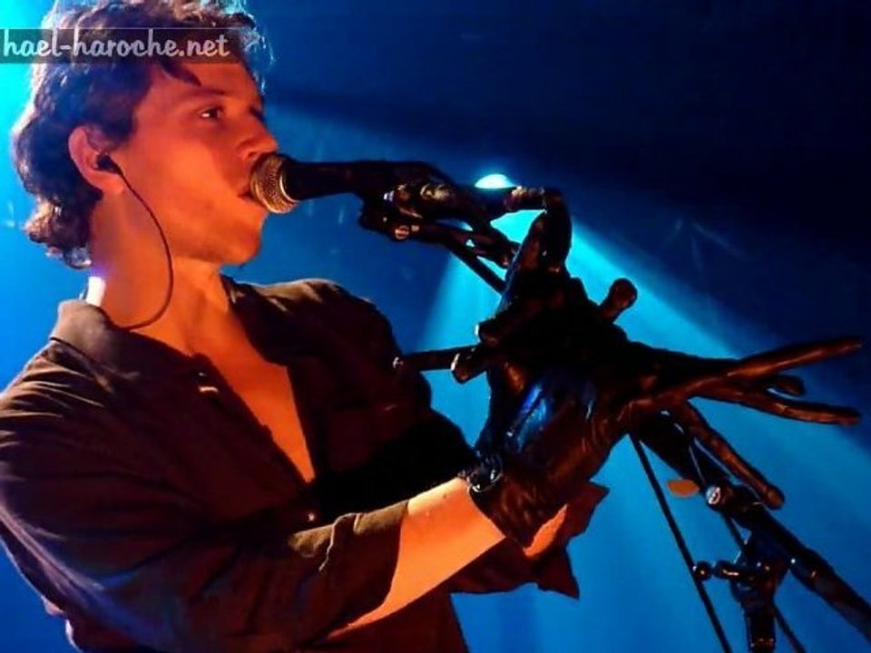 "Né dans ça"  - Raphael à La Carrière (St Herblain)