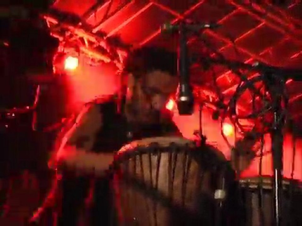 [FREE MUSIC FESTIVAL 2011 EN LVIE] Hilight Tribe