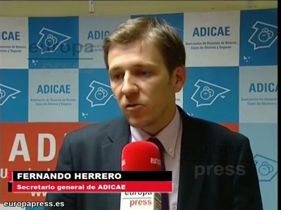 Tomás Gómez y las asociaciones de consumidores valoran la pr