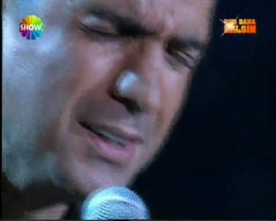 Özcan Deniz-Karşılıksız Aşk-Seni Ben Ellerin Olsun Diyemi Sevdim-(13.12.2008)