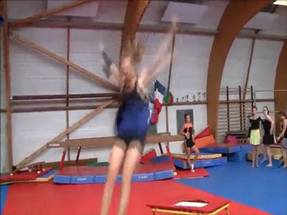 Porte Ouverte USL 2011 Ainées Sols-Barres-Poutres-Sauts