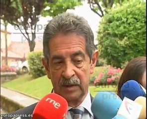 Revilla (PRC) vota en Astillero y dice que está "muy tranqui