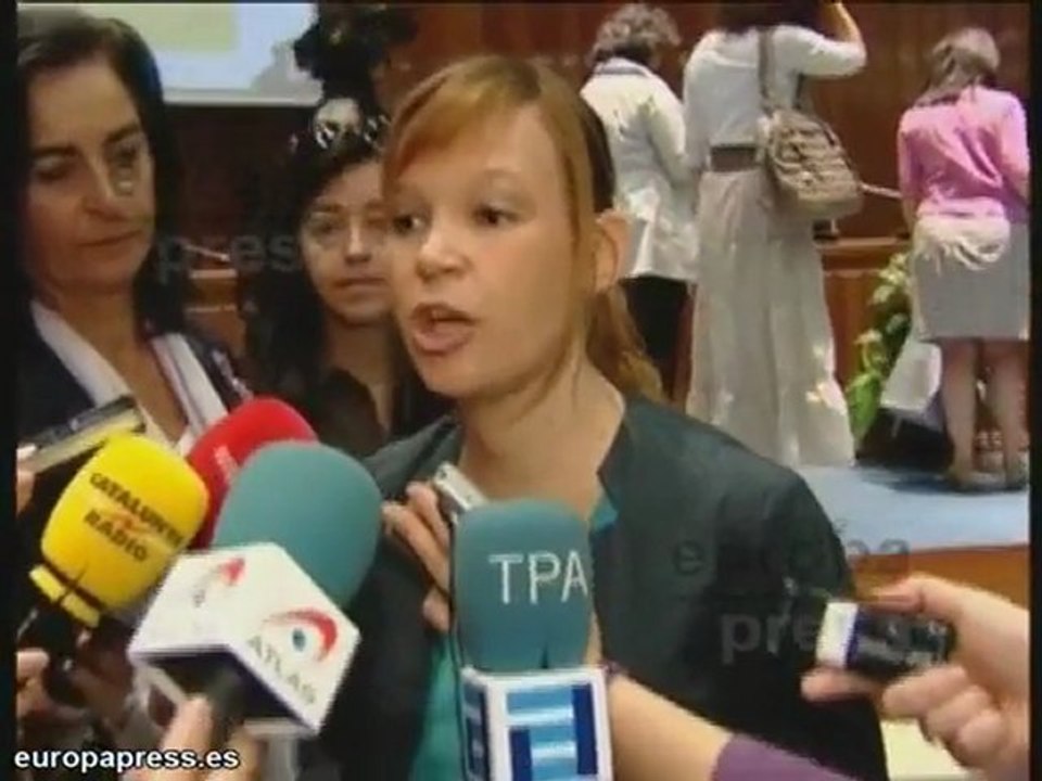 Leire Pajín pide "cautela" ante el crímen de Degaña