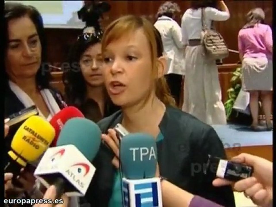 Leire Pajín pide "cautela" ante el crimen de Degaña