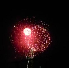 Slow motion fireworks in Philly 7.2.11