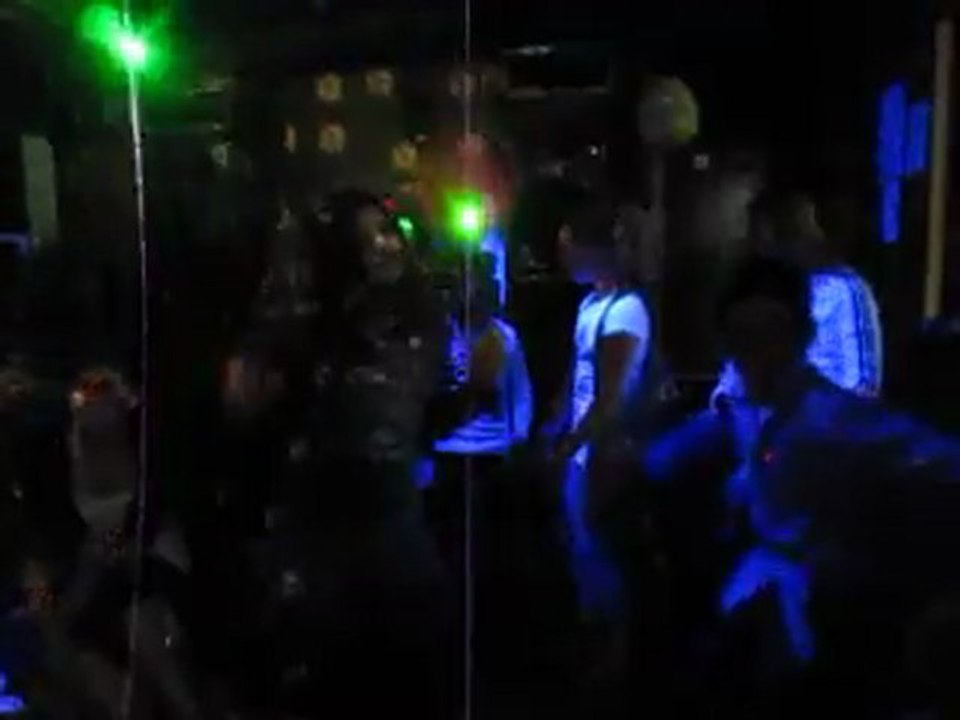 Le 02-07-2011 au manège El Cortijo anniversaire de Mélissa et Mumu.