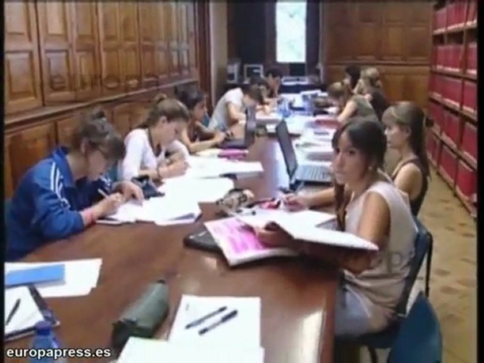 CCOO considera importante el aumento de becas