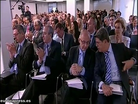 Rajoy: No vamos a entrar en líos internos