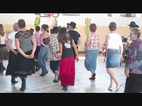 Méru : bal country pour 130 danseurs