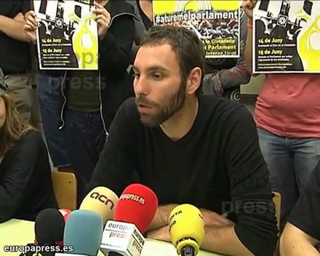 Indignados convocan una acampada y cordón humano