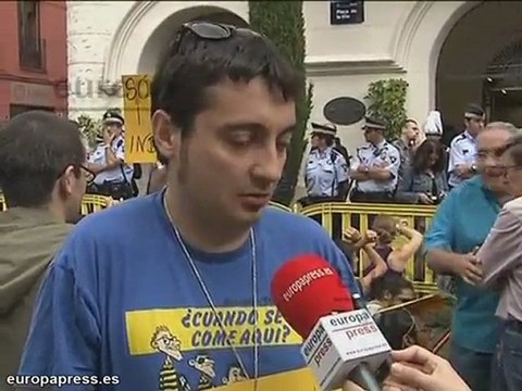 Badalona recibe a Albiol (PP) entre abucheos