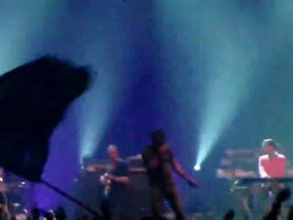 gentleman (part 1) @ zenith = 14-04-11