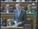 Rajoy recuerda a Zapatero las cifras del paro