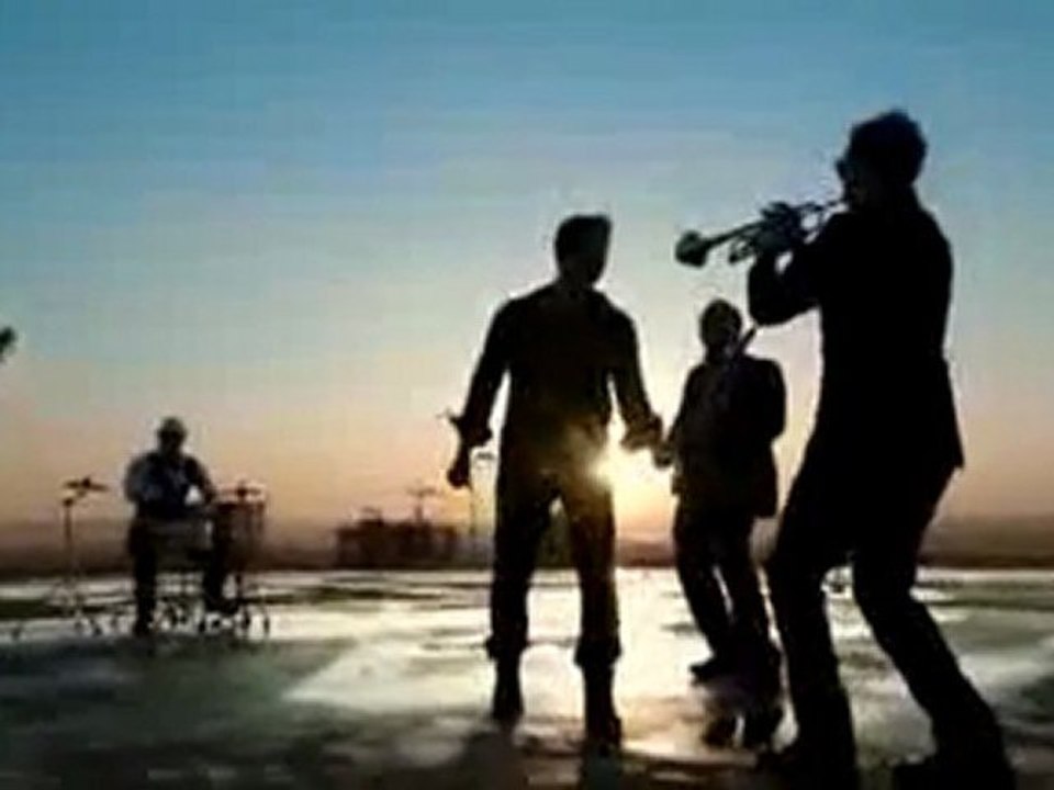 Gökhan Keser &  Sıla - "Hadi Ordan"