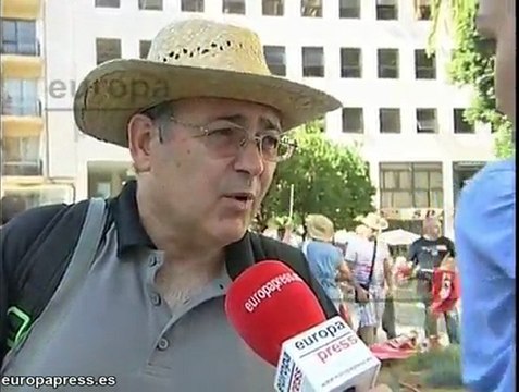 Trabajadores y prejubilados de mercasevilla piden soluciones