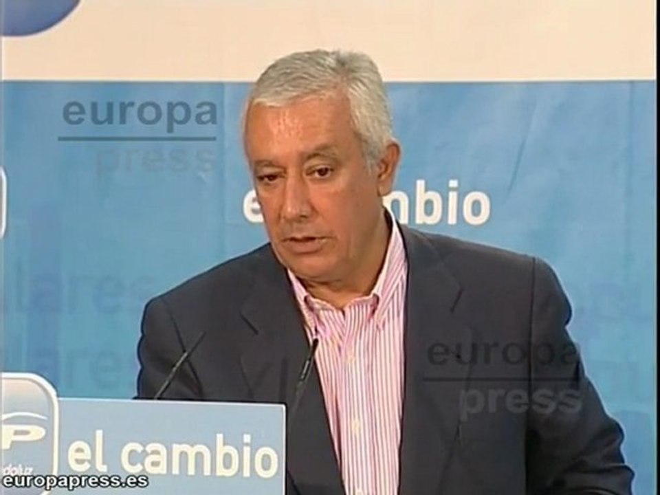 Arenas dice que respeta las medidas de Cospedal