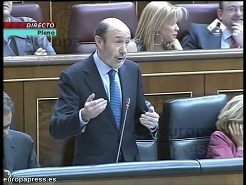 Rubalcaba defiende su derecho a ser candidato