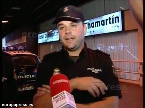 Cuatro policías evitan un suicidio en Madrid