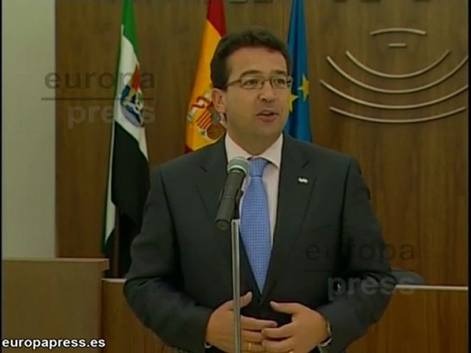 Monago tomará posesión el 8 de julio