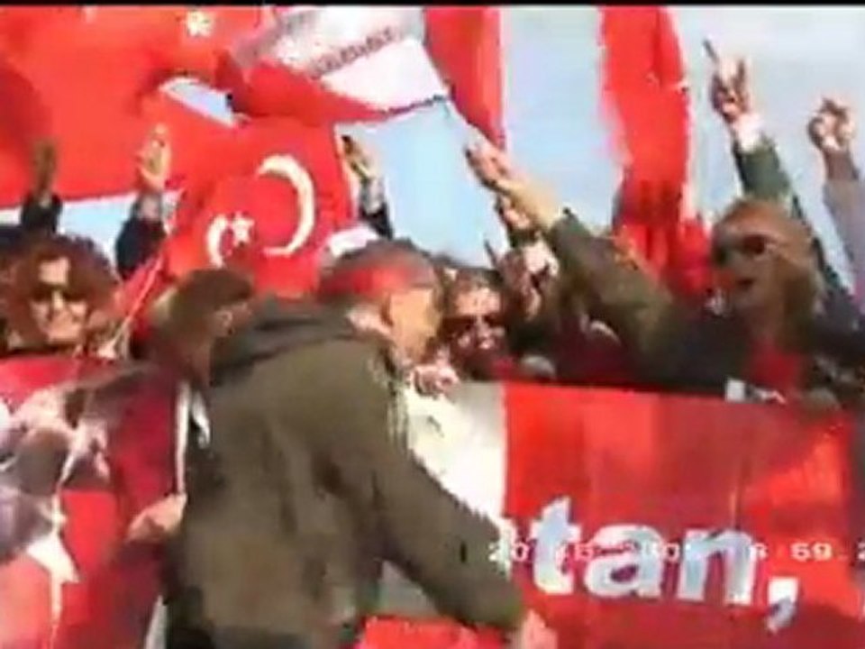 HAYKIRIŞ