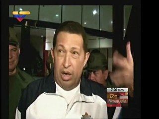 Presidente Chavez toca tierra