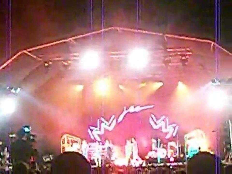 Concert jenifer a longuenesse =)  DES MOTS QUI RESONNENT