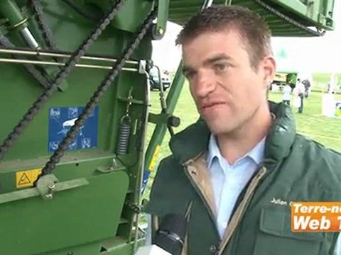 Presses à balle ronde Fortima et Comprima - Julien Claudon (Krone) : « Presser quel que soit le type et le stade du fourrage »